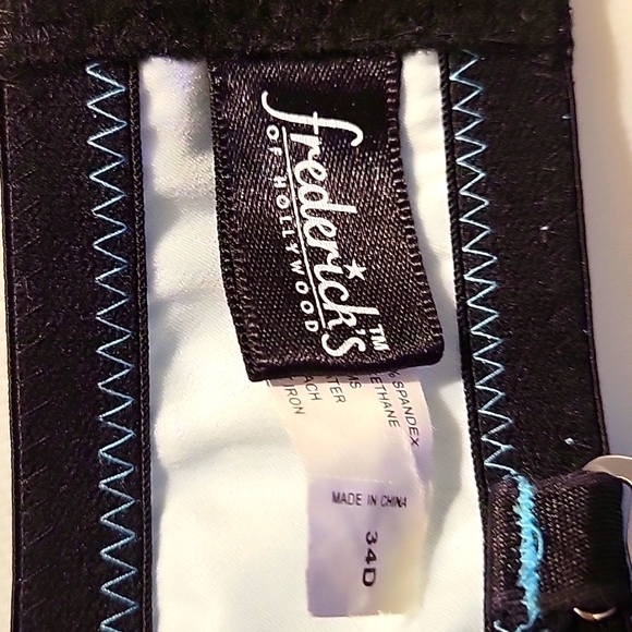 Frederick's of Hollywood 34D lace bra - Picture 5 of 7